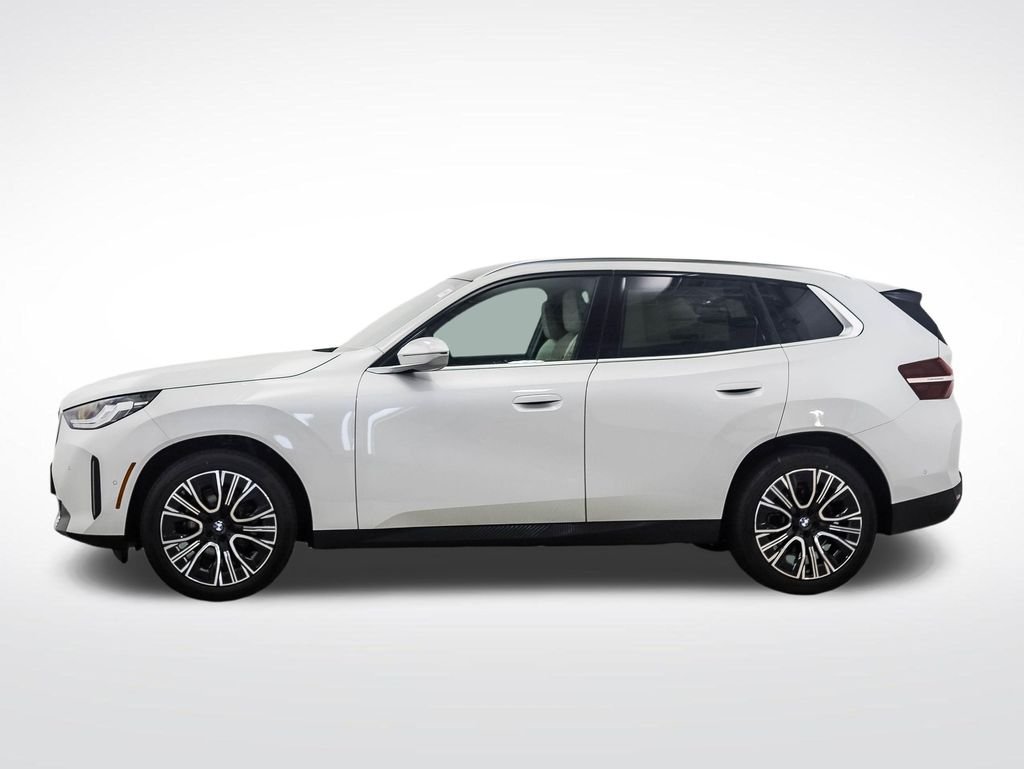 New 2026 Mineral White Metallic BMW 30 xDrive image 2