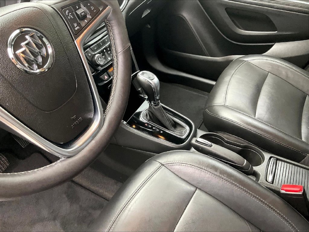Used 2017 White Buick Essence image 20