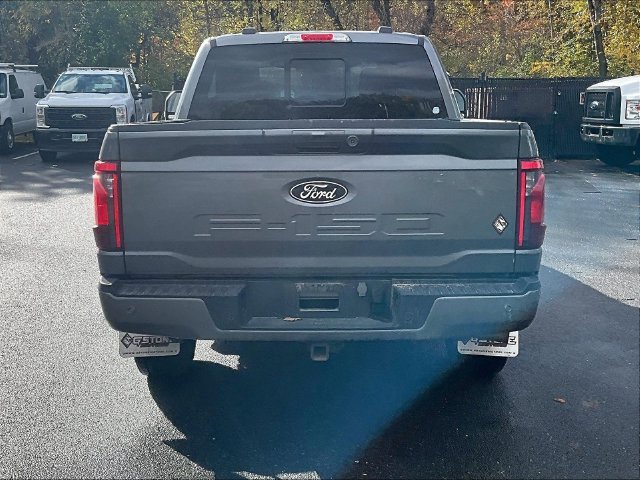 Used 2024 Gray Ford XLT image 5