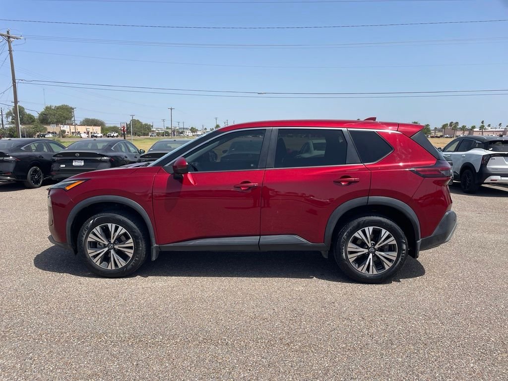 Used 2022 Red Nissan SV image 4