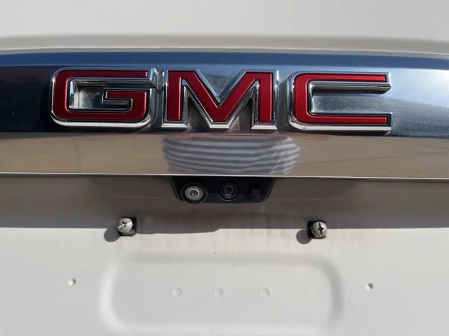 Used 2022 Summit White GMC Denali image 47