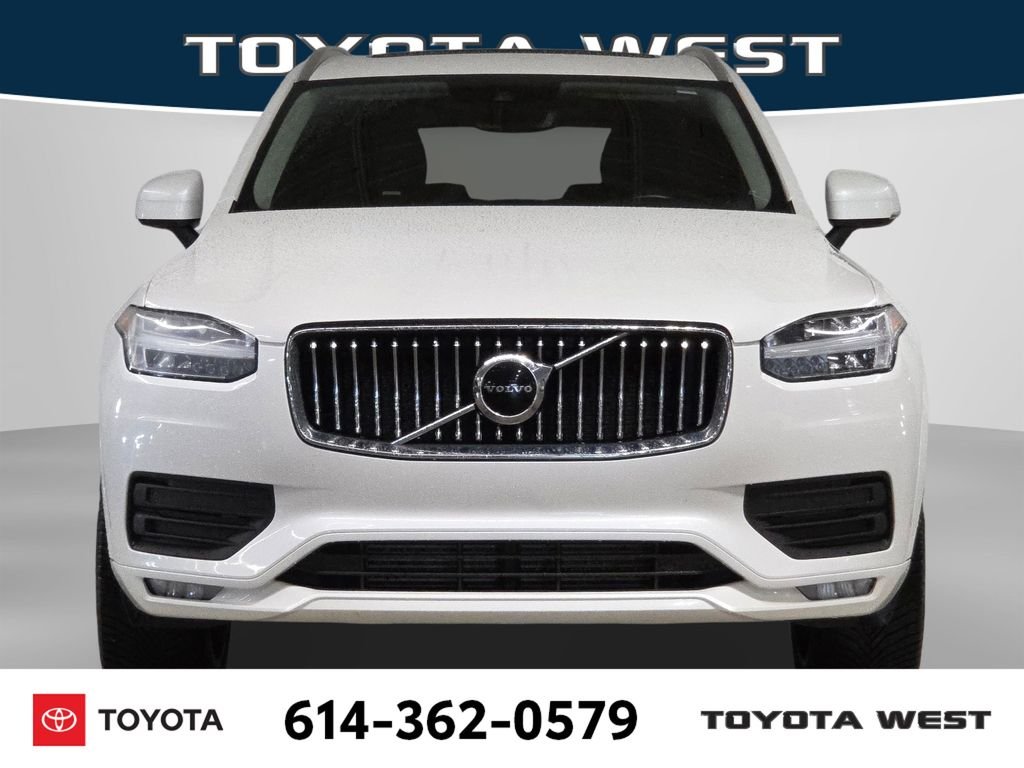 Used 2020 White Volvo T6 Momentum image 2