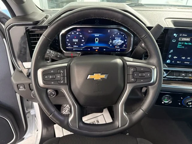 Used 2024 White Chevrolet LT image 22