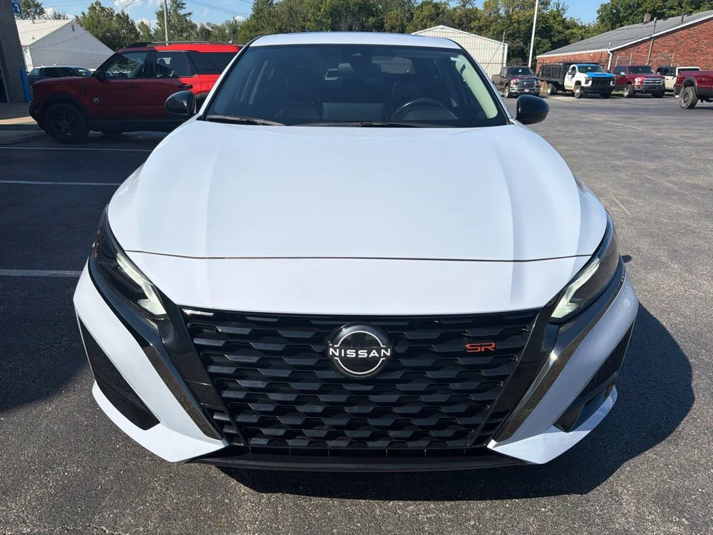 Used 2023 Gray Sky Pearl Nissan 2.5 SR image 8