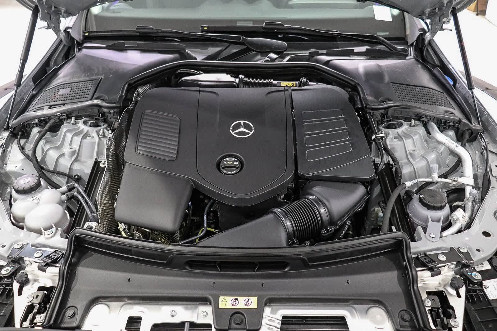 New 2026 MANUFAKTUR Alpine Grey Mercedes-Benz C 300 image 14