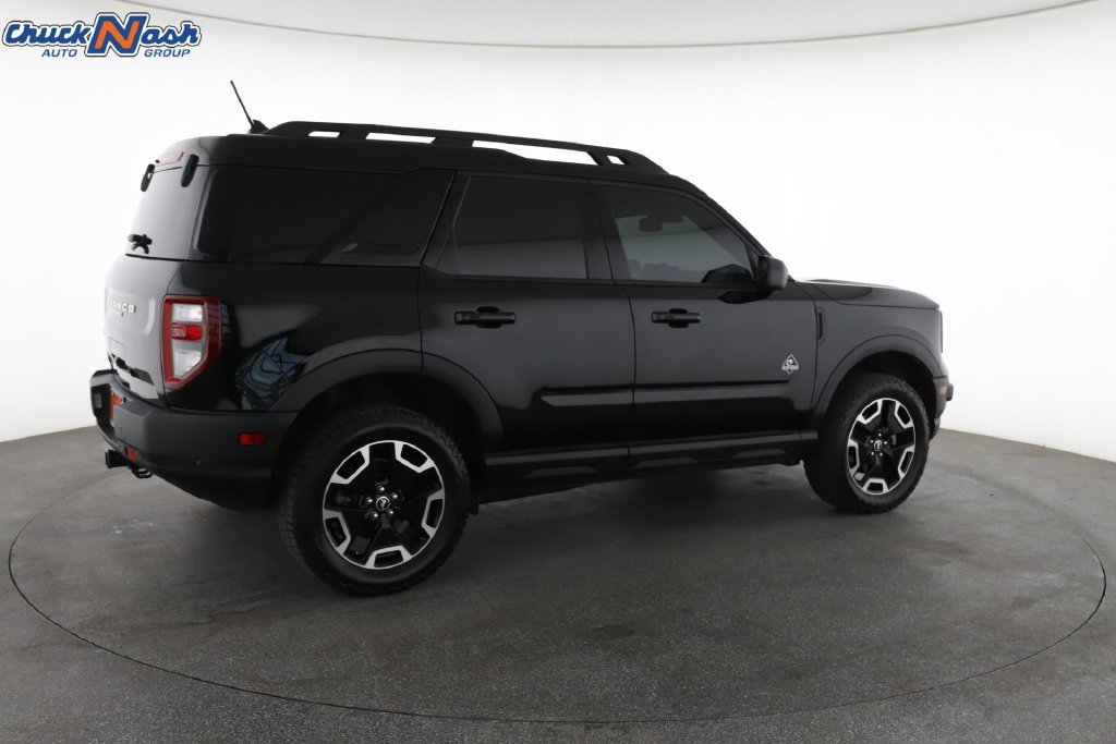 Used 2022 Black Ford Outer Banks image 13