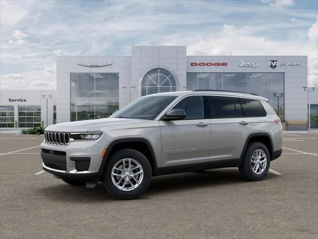 New 2026 Silver Zynith Exterior Paint Jeep Laredo X image 28