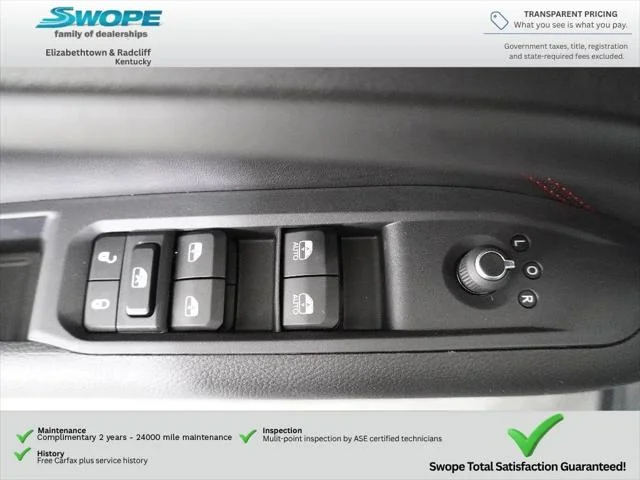 New 2026 Bright White Clear-Coat Exterior Paint Jeep Trailhawk image 14