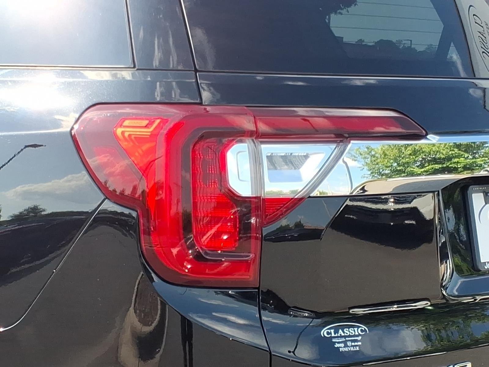 Used 2023 Ebony Twilight Metallic GMC Denali image 18