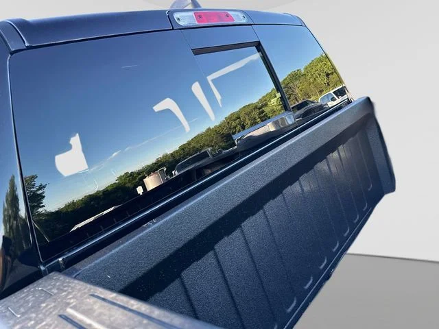 New 2026 Diamond Black Crystal Pearl-Coat Exterior Paint RAM Big Horn/Lone Star image 19