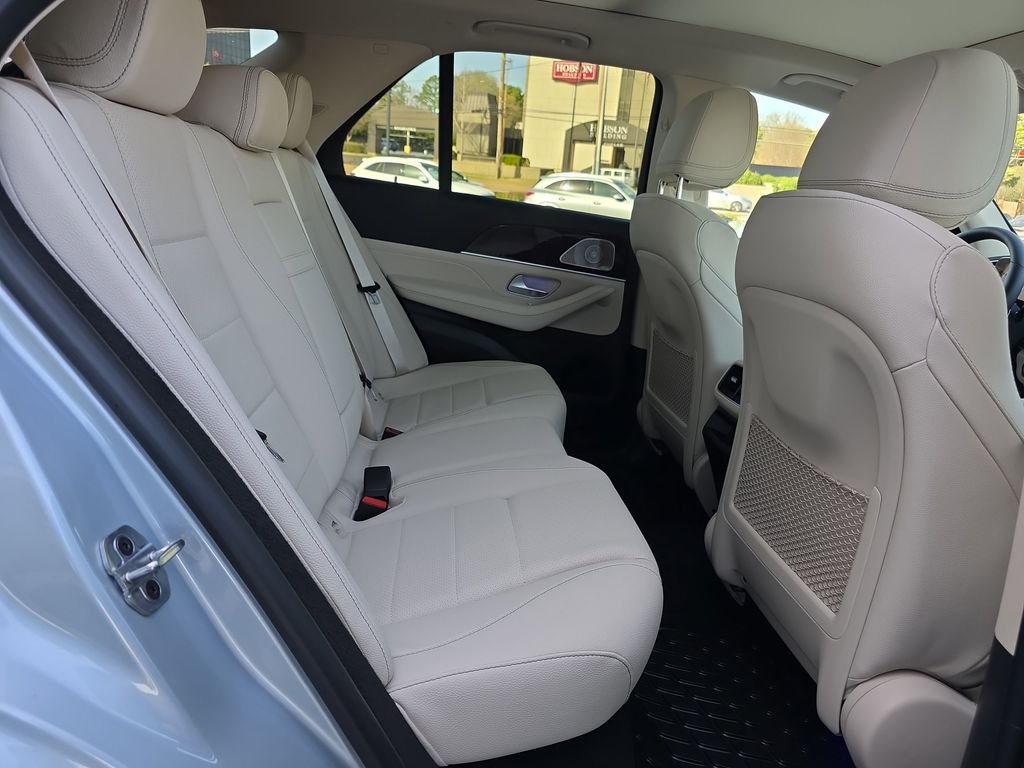 New 2026 Silver Mercedes-Benz GLE 450 image 15