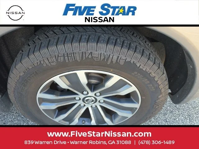 Used 2020 Black Nissan SL image 8