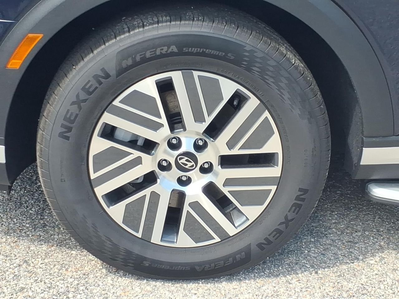 New 2026 Pacific Sapphire Hyundai Blue SEL Premium 7P image 4