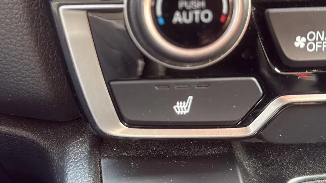 Used 2019 Obsidian Blue Pearl Honda EX-L image 19