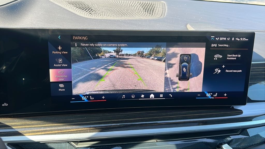 Used 2026 Black BMW xDrive40i image 21