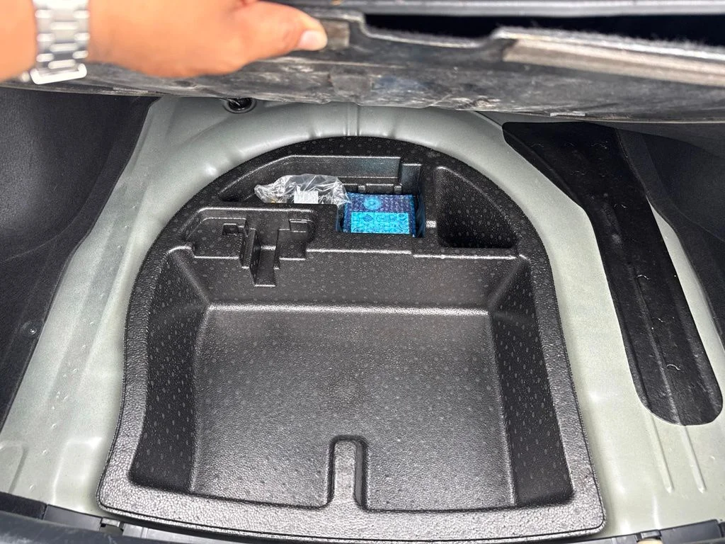 Certified Used 2023 Gravity Gray Kia LXS image 40