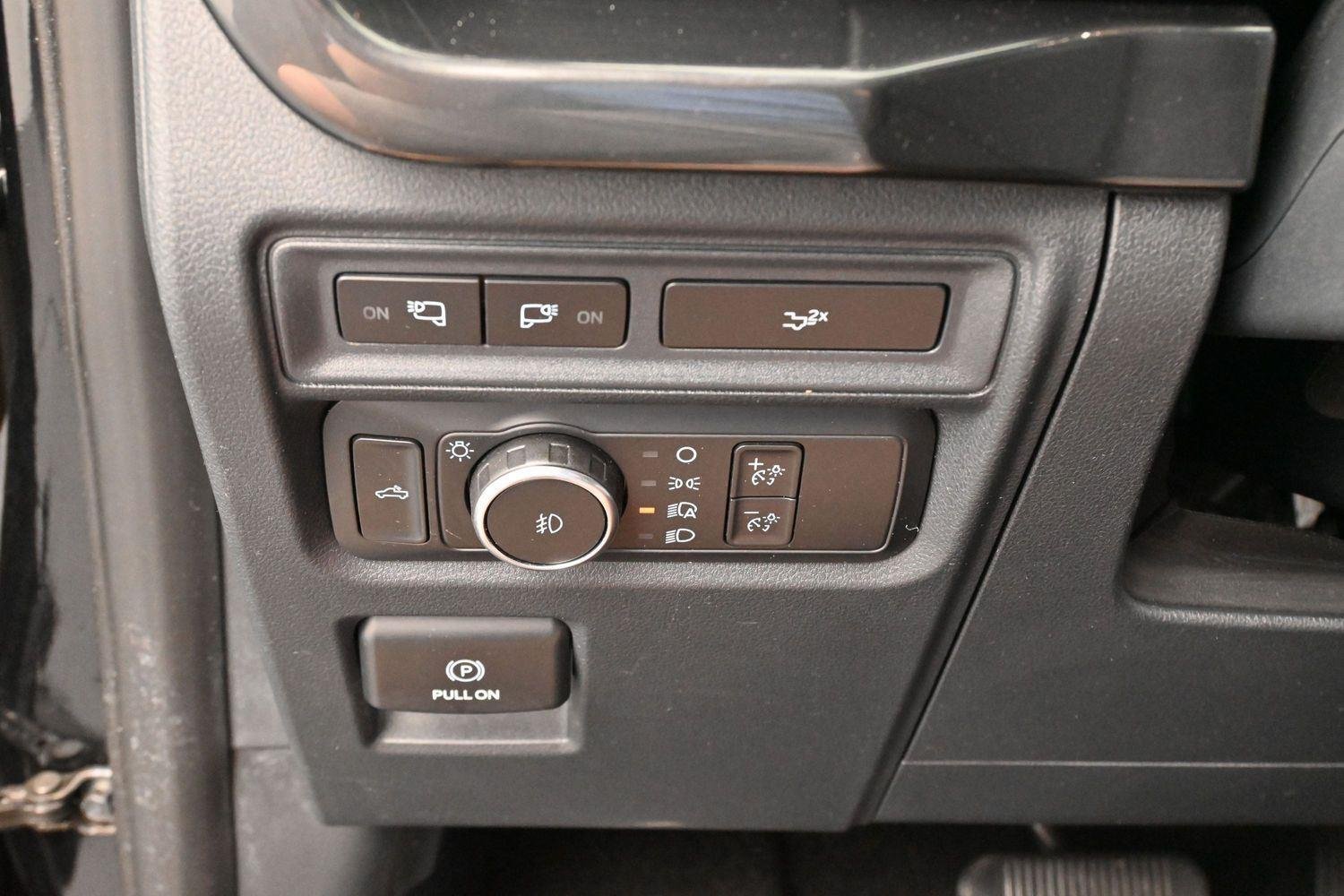 Used 2022 Agate Black Ford XLT image 22