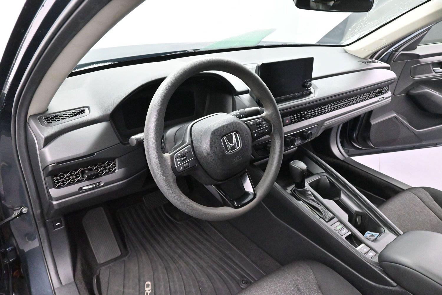Used 2024 Meteorite Gray Metallic Honda LX image 13