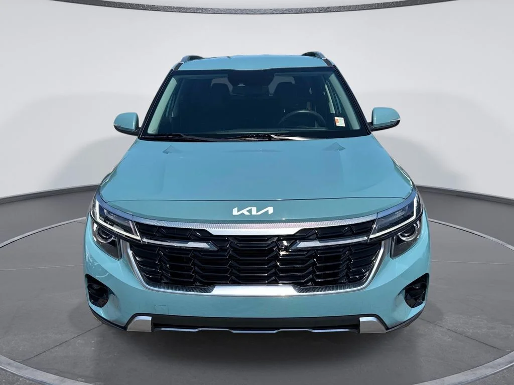 Used 2024 Blue Kia EX image 2