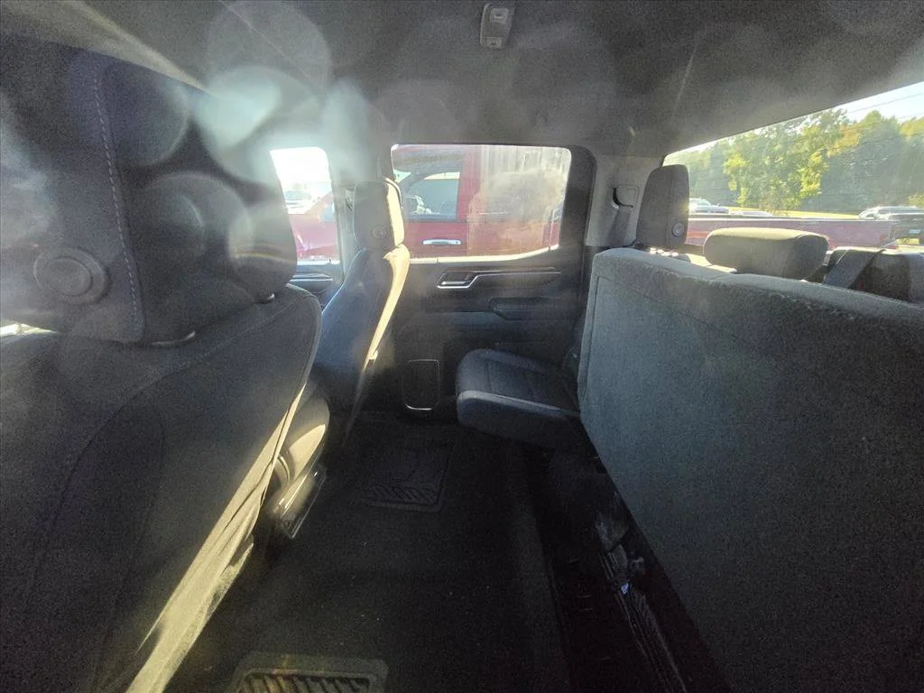 Used 2022 TITANIUM RUSH METALLIC GMC Elevation image 10