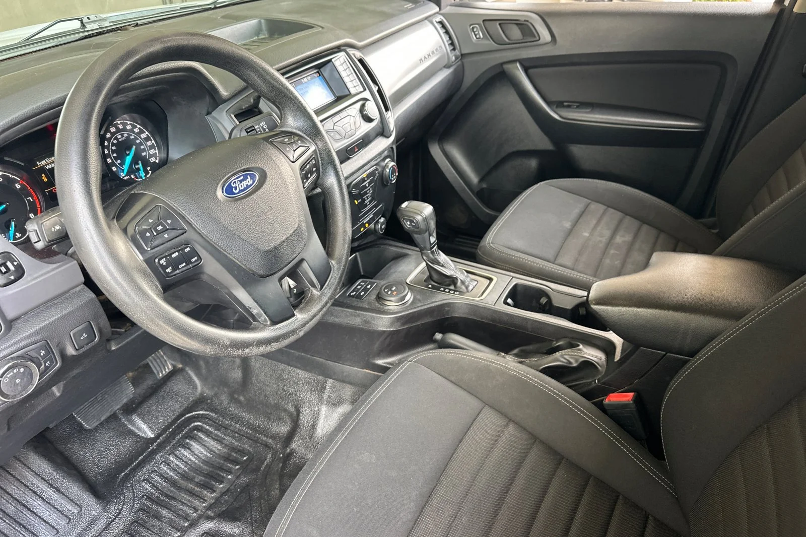 Used 2021 White Ford XL image 10