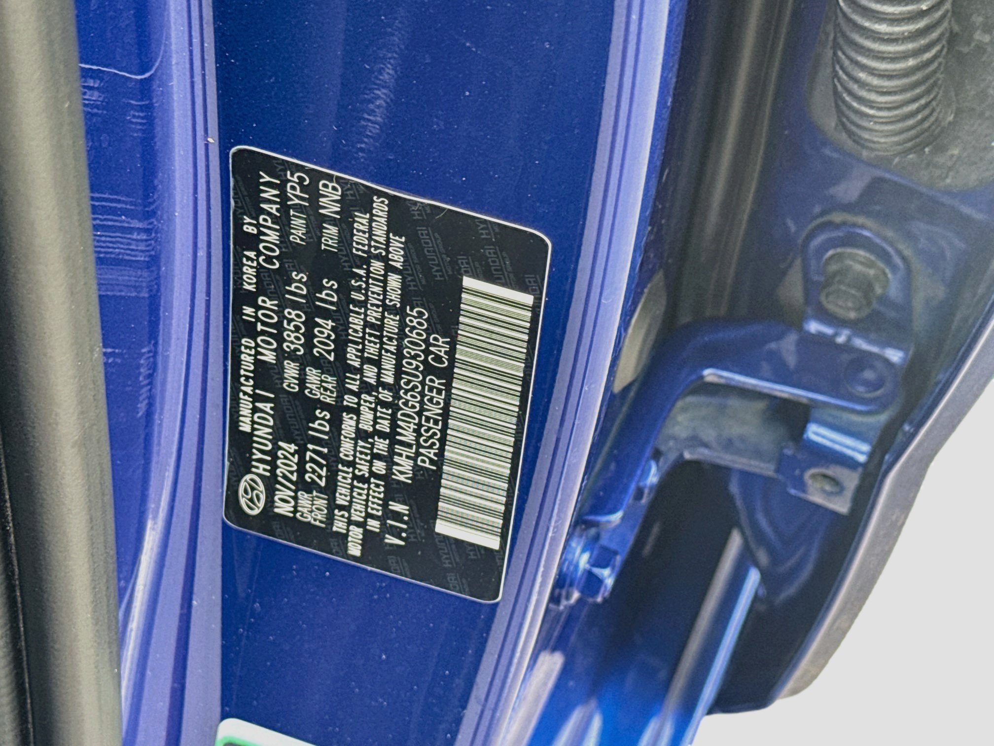 Used 2025 Intense Blue Hyundai SEL Sport image 34