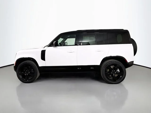 New 2026 Fuji White Land Rover X-Dynamic SE image 8