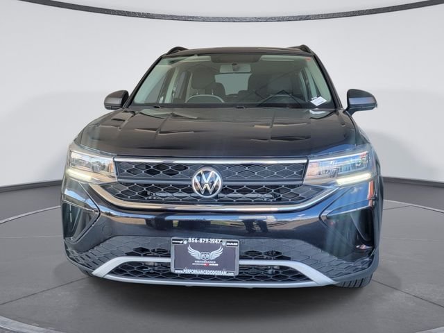 Used 2022 Volkswagen Taos S with VIN 3VVCX7B21NM050668 for sale in Woodbury, NJ