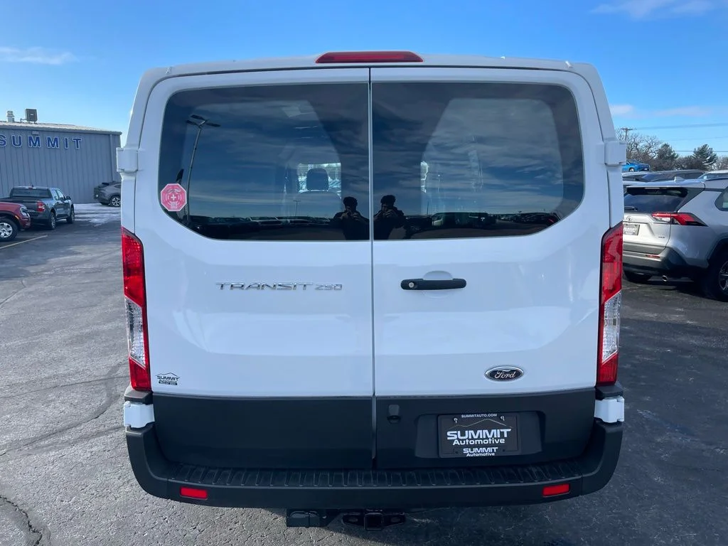 2025 Ford Transit Van Base - Photo 28
