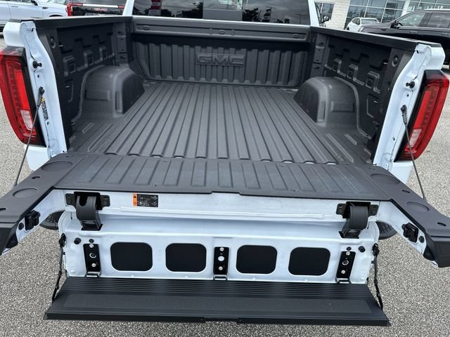2026 GMC Sierra 1500 SLT - Photo 23