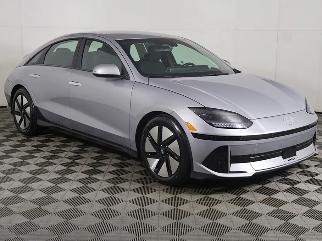 Used 2023 Hyundai IONIQ 6 SE with VIN KMHM24ACXPA045944 for sale in Parma, OH