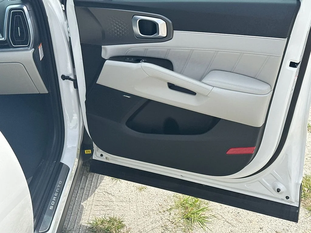 New 2026 White Kia X-Line SX Prestige image 14