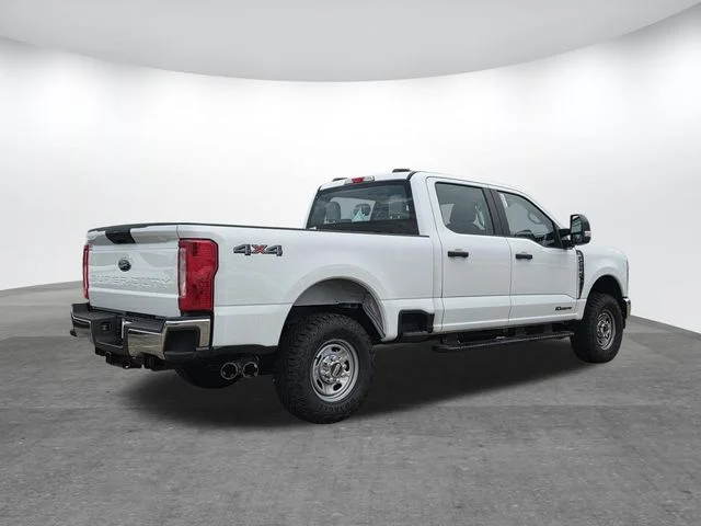 New 2026 Oxford White Ford F-250® XL image 2