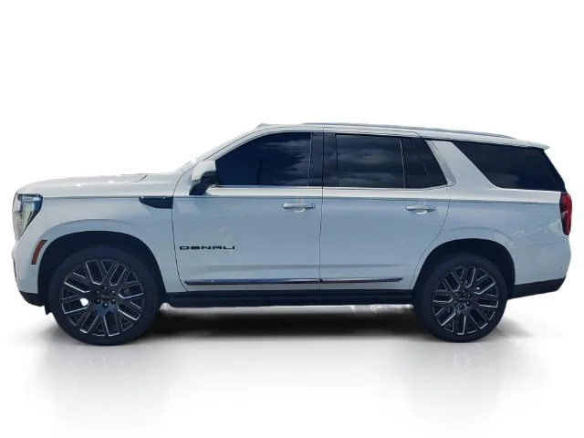 Used 2026 Summit White GMC Denali Ultimate image 4