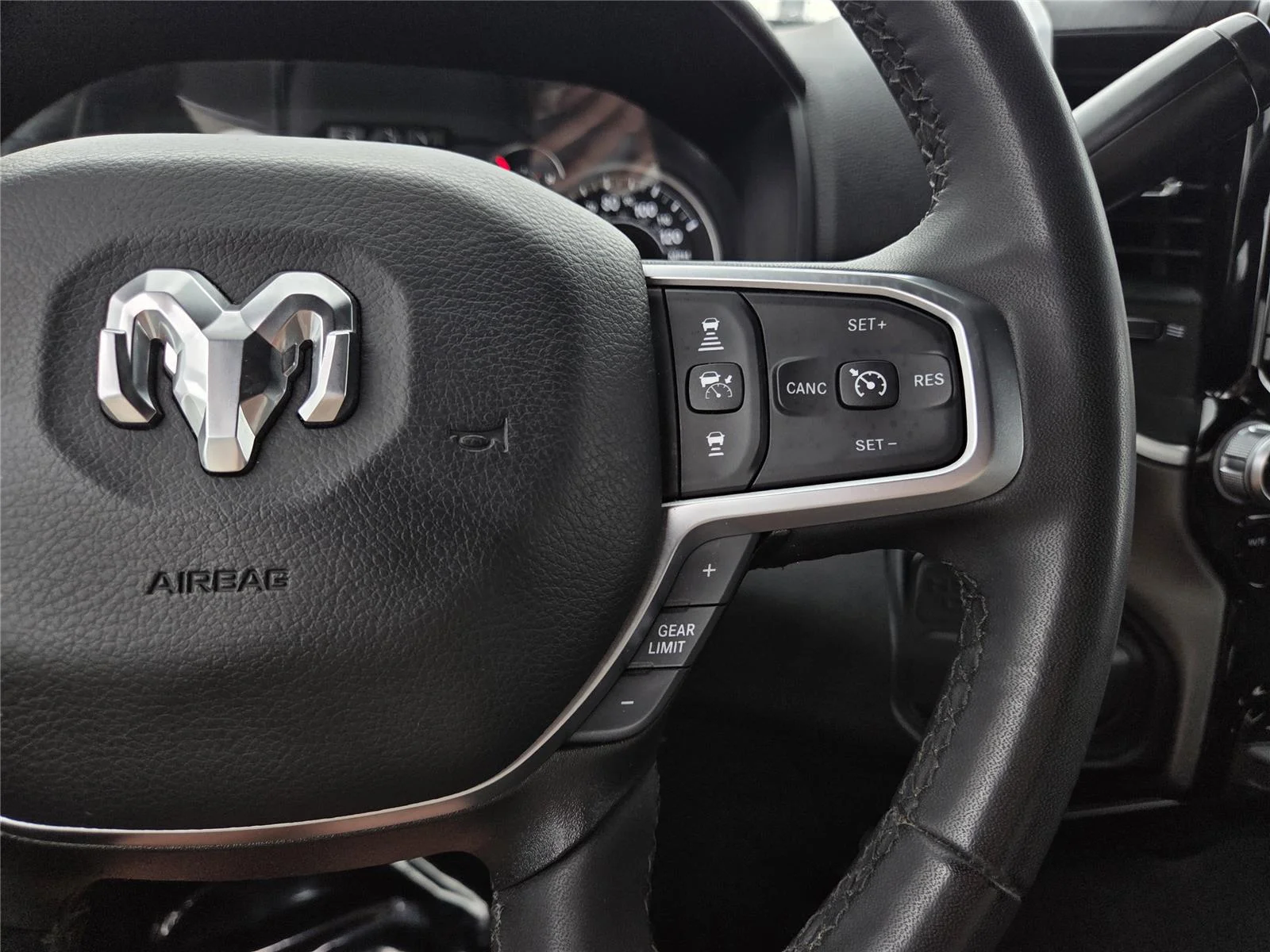 Used 2025 Bright White Clearcoat Ram Big Horn image 23