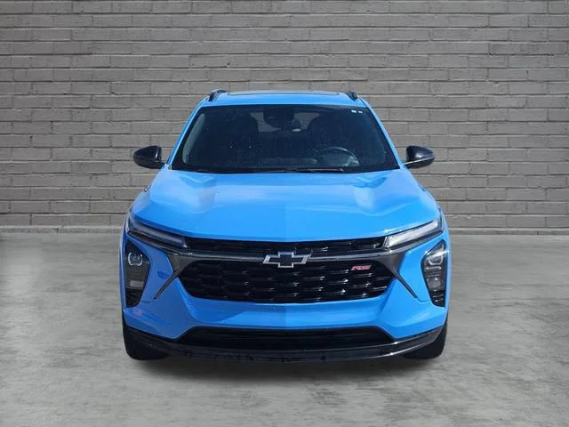 Used 2024 Fountain Blue Chevrolet 2RS image 8