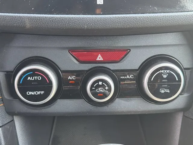 Used 2018 White Subaru 2.0i Limited image 18