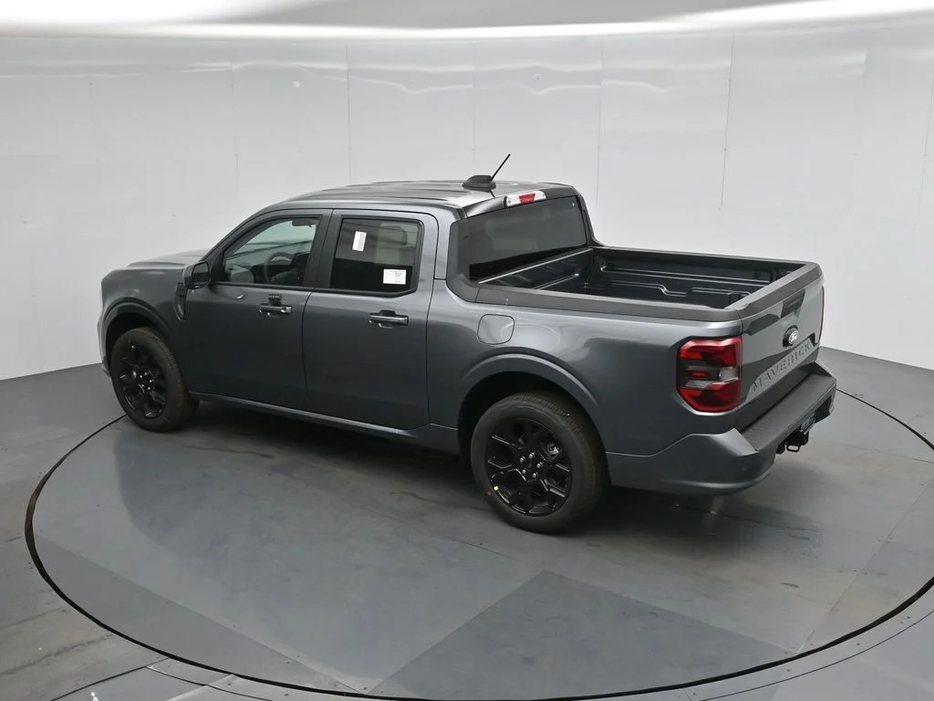 New 2026 Carbonized Gray Metallic Ford Lobo Standard image 40