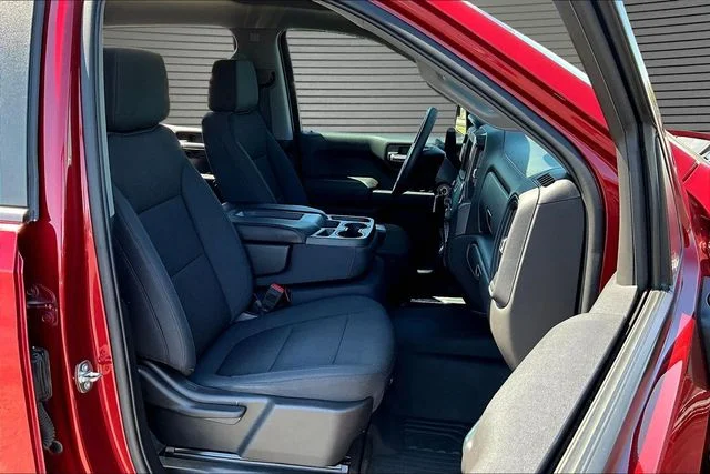 Used 2020 Red Chevrolet Custom Trail Boss image 28