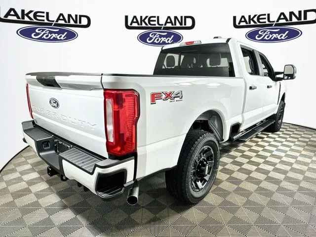 New 2027 White Ford XL image 3