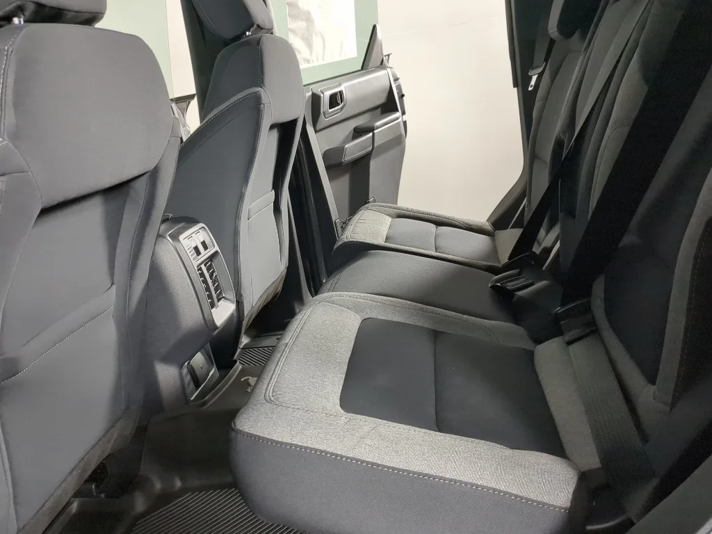 2025 Ford Bronco 4-Door Base - Photo 12