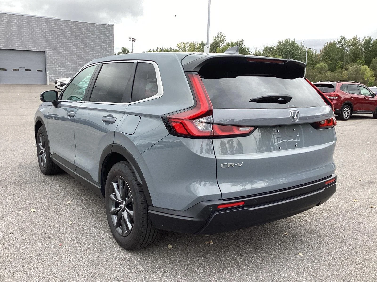 Used 2026 Urban Gray Pearl Honda EX-L image 5