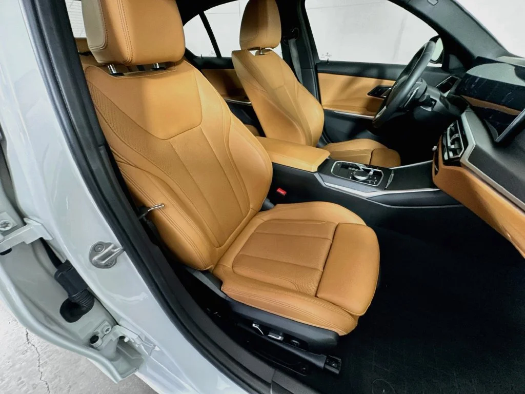 Used 2024 White BMW 330i image 34