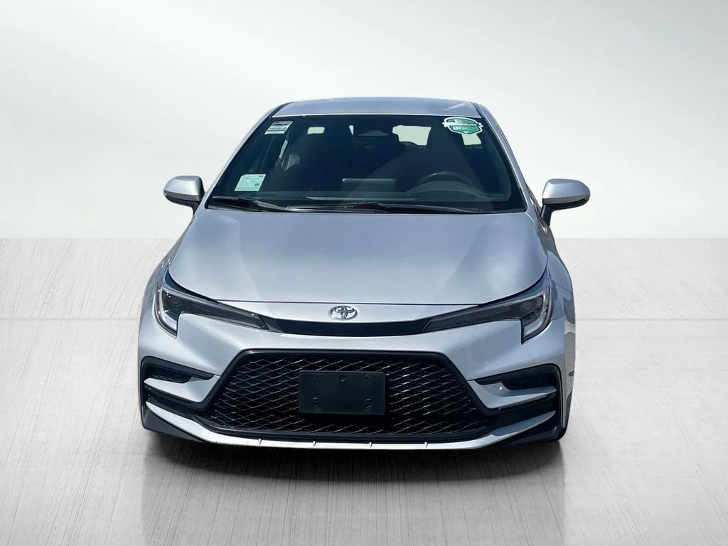 Used 2024 Classic Silver Metallic Toyota SE image 8