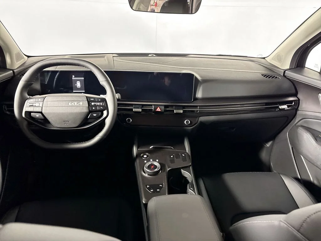 New 2026 Fusion Black Kia EX image 12