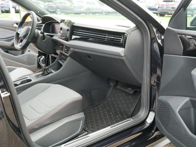 Certified Used 2025 Black Volkswagen 2.0T Autobahn image 20