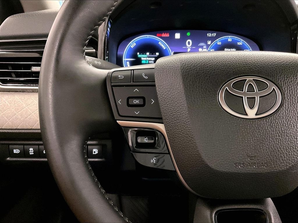 Used 2025 Black Toyota XLE image 22