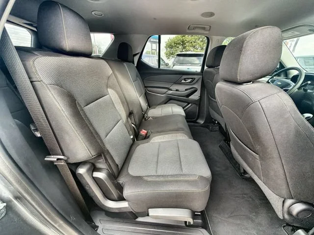 Used 2021 SATIN STEEL METALLIC Chevrolet LS image 26