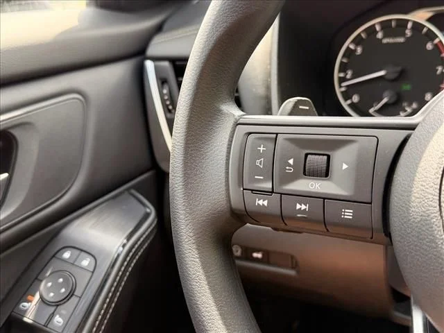 Used 2024 Silver Nissan SV image 17