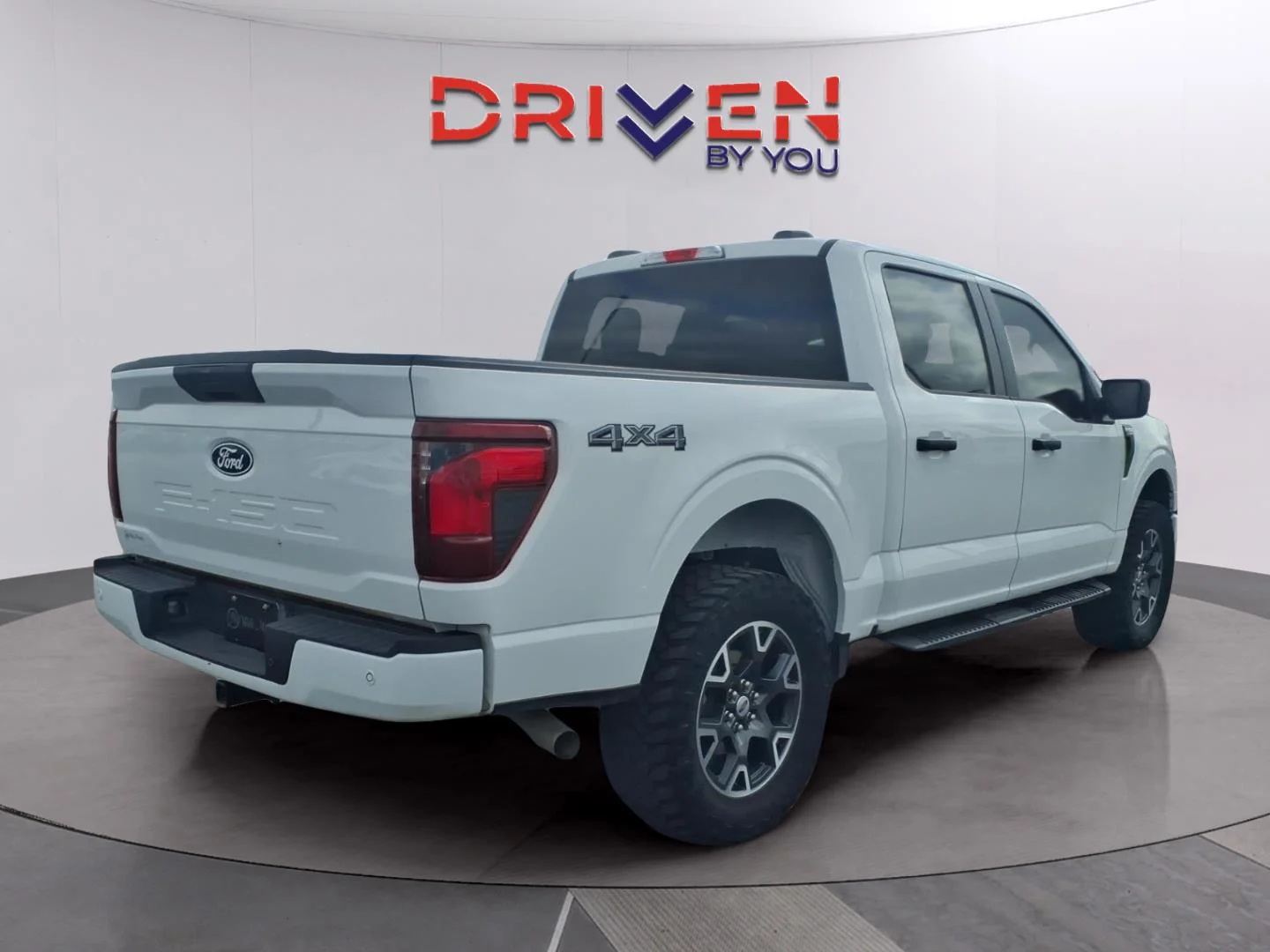 Used 2024 Oxford White Ford STX image 5